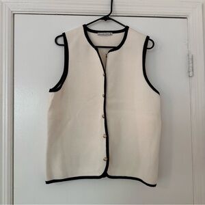Abercrombie & Fitch Cream Vest with Black Trim